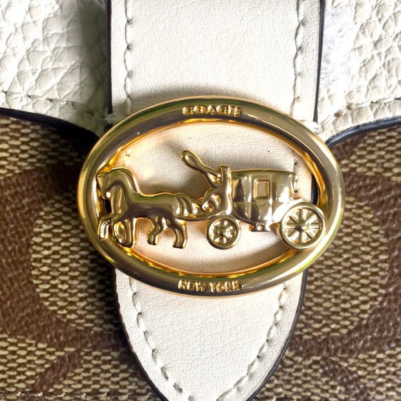 🛍HP🛍 Coach Women’s Wallet Beige Tan Brown Golden Chariot NWT Cash Card pockets - Picture 2 of 11